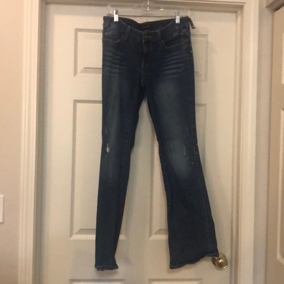 Seven7 jeans with embroidered back pockets - Picture 2 of 3